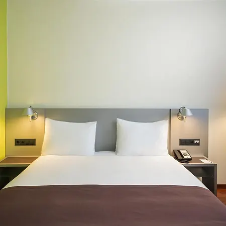 Messe By Ihg Hotel Zürich