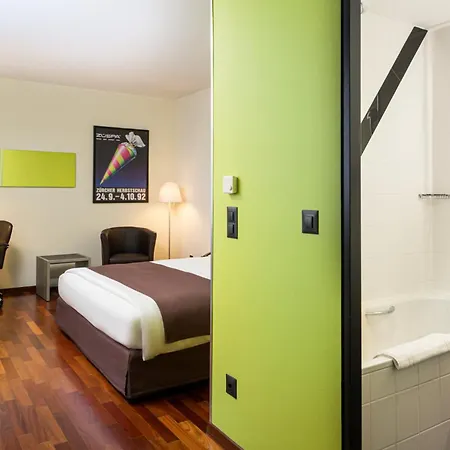 Hotel Messe By Ihg