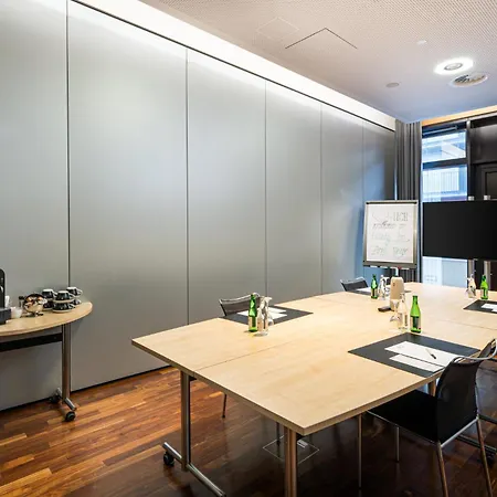 Messe By Ihg Hotel Zurich