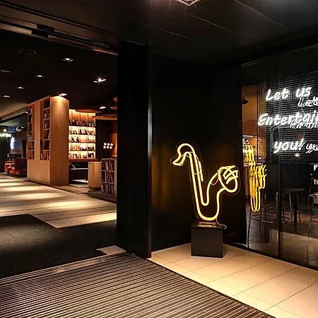 Messe, An Ihg Hotel Zúrich