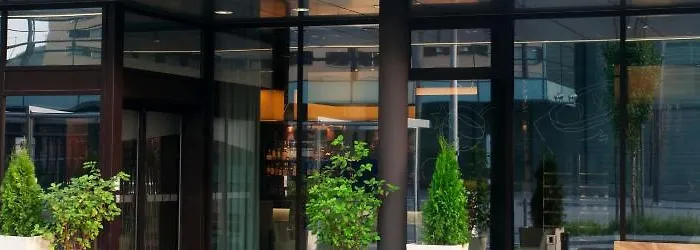 Messe By Ihg Hotel Zurich