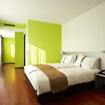 Messe By Ihg Szálloda 4*